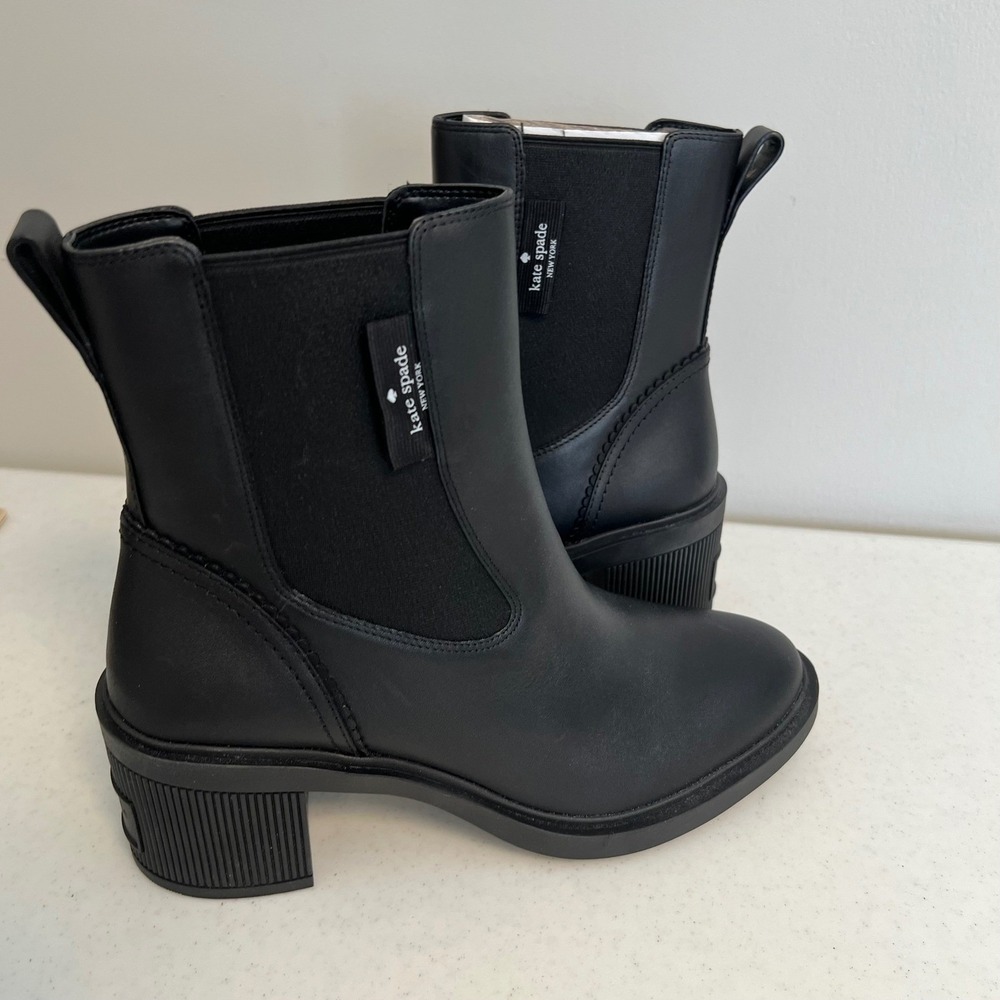 Kate Spade Chelsea Boots Womens 7 Black Pre-owned Leather Block Heel Lug Sole